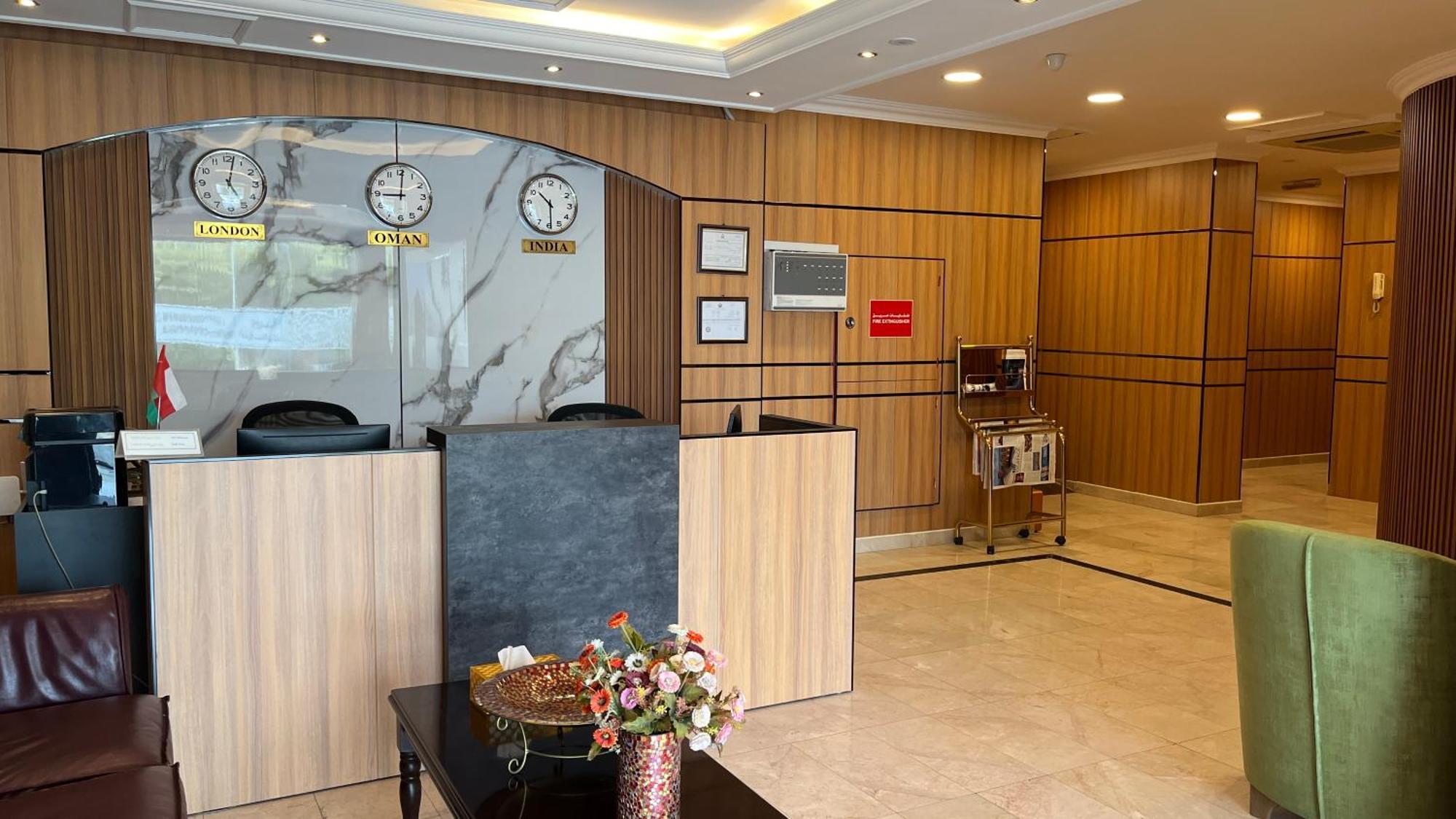 Aparthotel Al Murooj 3*